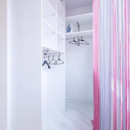 Deluxe - Centre Zaslavskaya Apartment